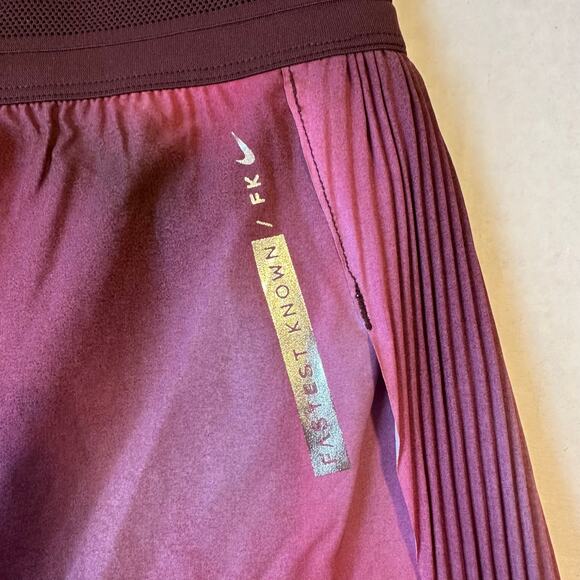NEW Nike Womens AeroSwift Shorts Sz Large - Picture 5 of 9